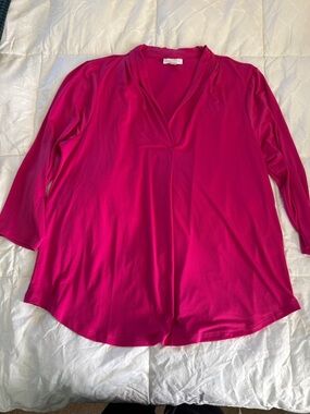 Charter Club Fuchsia V-Neck Long Sleeve Top